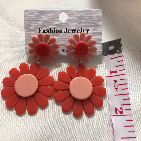 Bohemian Vintage Acrylic Double Flower Dangle Drop Earrings Pink - Picture 4 of 5
